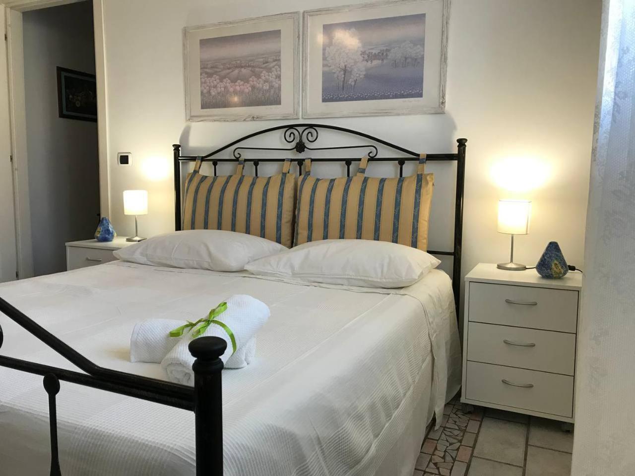 Casa Vacanze Borgo Marinaro Avola Exterior foto