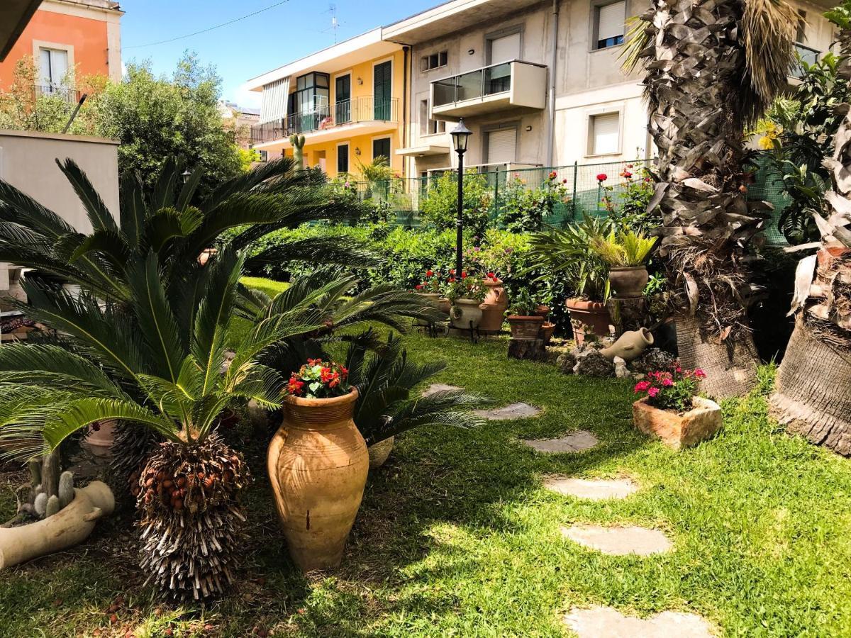 Casa Vacanze Borgo Marinaro Avola Exterior foto